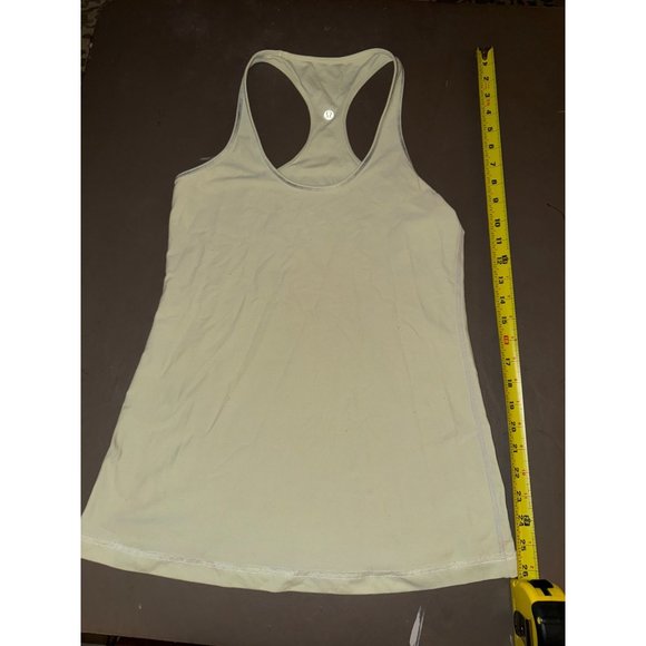 Lululemon tank top women’s size 8?‎ - Picture 1 of 3